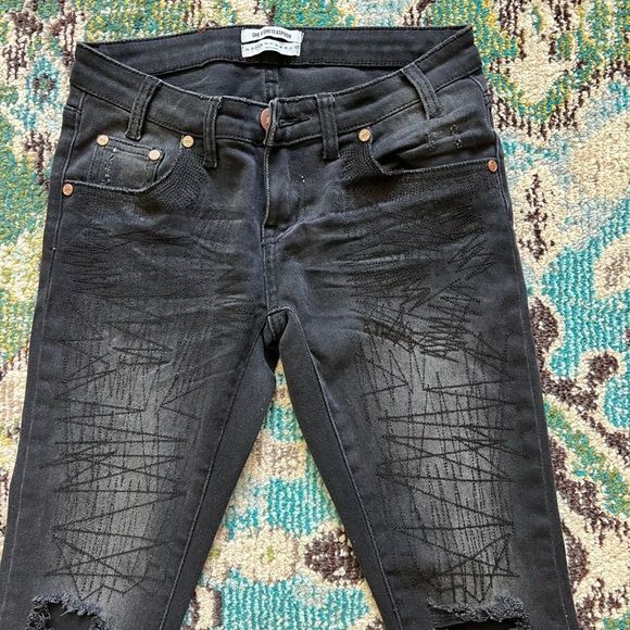 One Teaspoon low waist, short rise jeans, size 24 - Picture 3 of 6